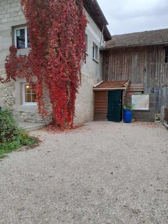 Okami Du Vercors Saint-Laurent-en-Royans Dış mekan fotoğraf
